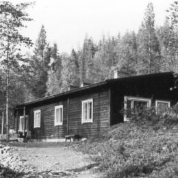 Tunturikeimiön maja rakennettiin 1950-luvun alussa. Tunturikeimiön maja rakennettiin 1950-luvun alussa.